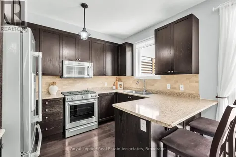 704 Cook Crescent Shelburne ON L9V 3V6