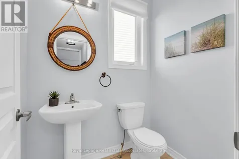 704 Cook Crescent Shelburne ON L9V 3V6