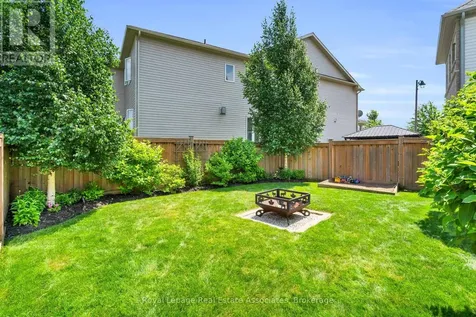 704 Cook Crescent Shelburne ON L9V 3V6