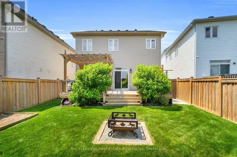 704 Cook Crescent Shelburne ON L9V 3V6