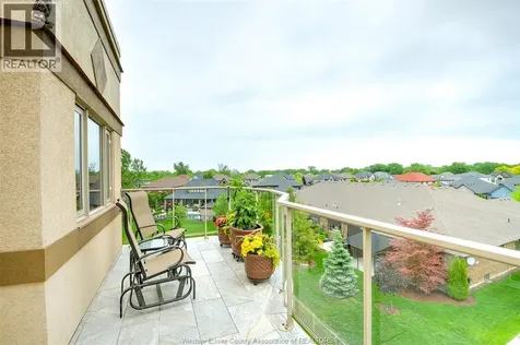320 Village Grove Drive Tecumseh ON N8N 4X7