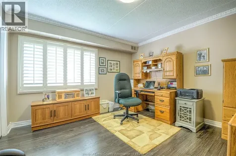 320 Village Grove Drive Tecumseh ON N8N 4X7