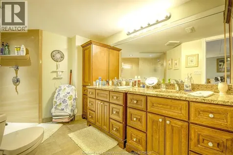 320 Village Grove Drive Tecumseh ON N8N 4X7