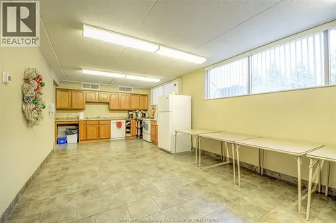 320 Village Grove Drive Tecumseh ON N8N 4X7
