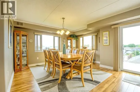 320 Village Grove Drive Tecumseh ON N8N 4X7