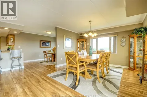 320 Village Grove Drive Tecumseh ON N8N 4X7