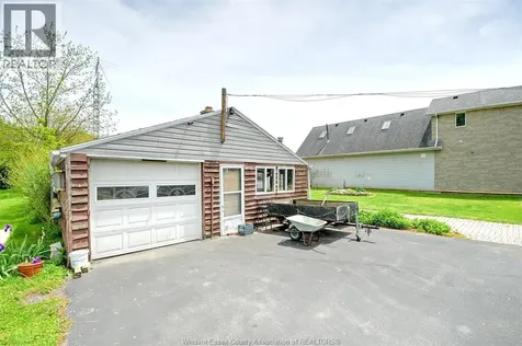 1047 Front Road South Amherstburg ON N9V 2M4