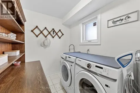 150 Royal Valley Drive Caledon ON L7C 1B3