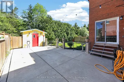 150 Royal Valley Drive Caledon ON L7C 1B3