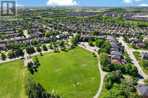 150 Royal Valley Drive Caledon ON L7C 1B3