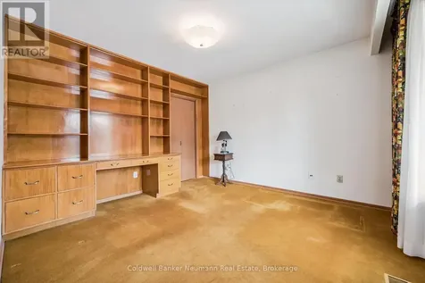18 Carmine Place Guelph (victoria North) ON N1E 3V1