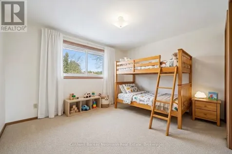 18 Carmine Place Guelph (victoria North) ON N1E 3V1