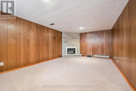 18 Carmine Place Guelph (victoria North) ON N1E 3V1