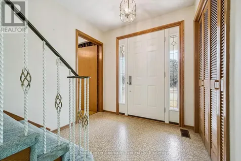 18 Carmine Place Guelph (victoria North) ON N1E 3V1