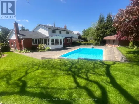 18 Carmine Place Guelph (victoria North) ON N1E 3V1