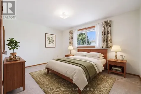 18 Carmine Place Guelph (victoria North) ON N1E 3V1