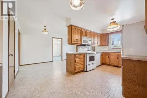 18 Carmine Place Guelph (victoria North) ON N1E 3V1