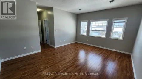 33 Goodwin Drive Huntsville ON P1H 2R3