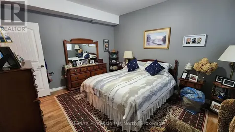 33 Goodwin Drive Huntsville ON P1H 2R3