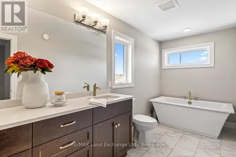 395 Mary Rose Avenue Saugeen Shores ON N0H 2C3