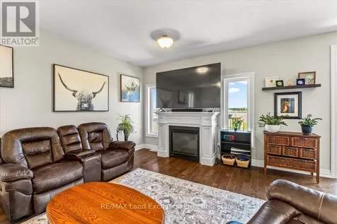 395 Mary Rose Avenue Saugeen Shores ON N0H 2C3