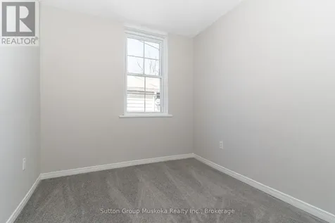 18 Susan Street West Huntsville ON P1H 1X4