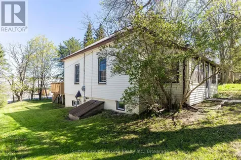 18 Susan Street West Huntsville ON P1H 1X4