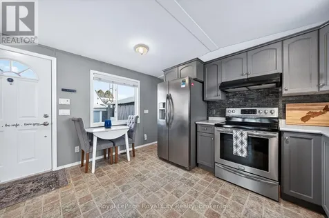 6 Water Street Puslinch ON N1H 6H9