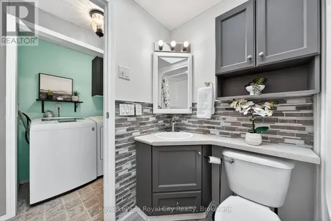 6 Water Street Puslinch ON N1H 6H9
