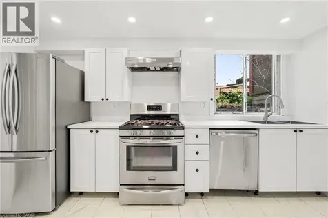 420 Elmwood Avenue Hamilton ON L9C 1T7