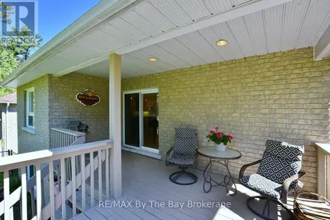 4 Anthony Street Wasaga Beach ON L9Z 2N4