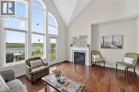 164 Galloway Trail Welland ON L3B 6G5