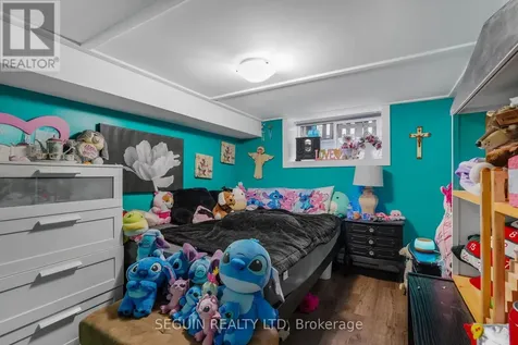 281 Hampden Street Hawkesbury ON K6A 1Y4