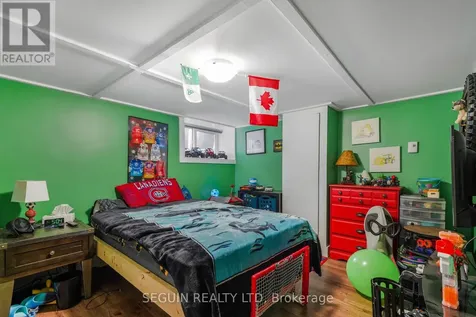 281 Hampden Street Hawkesbury ON K6A 1Y4