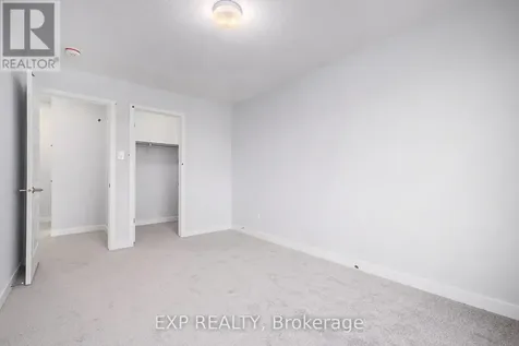 782 Campolina Way Ottawa ON K2S 3K8