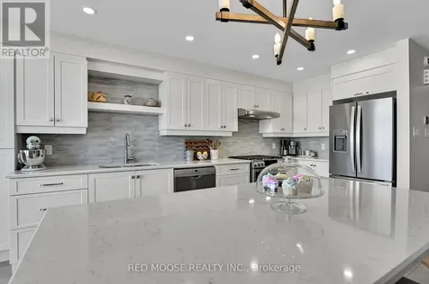 2285 Brockstone Crescent Ottawa ON K4A 4V3