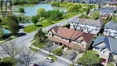2285 Brockstone Crescent Ottawa ON K4A 4V3