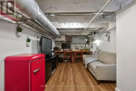 45 Strathcona Avenue Ottawa ON K1S 1X3