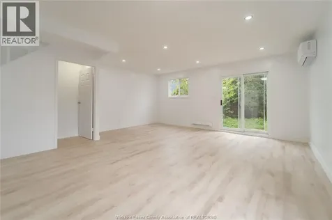 1118 Aire Place Windsor ON N8T 3A3