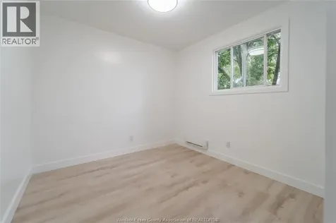 1118 Aire Place Windsor ON N8T 3A3
