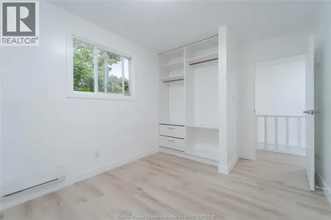 1118 Aire Place Windsor ON N8T 3A3