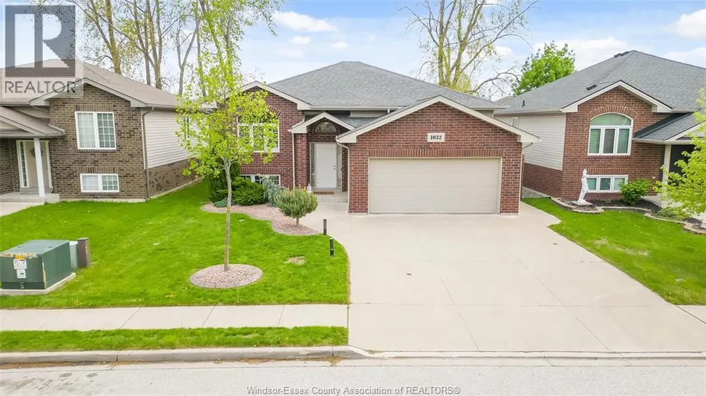 1032 Frederica Avenue Windsor ON N8P 1V7
