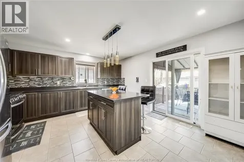 1032 Frederica Avenue Windsor ON N8P 1V7