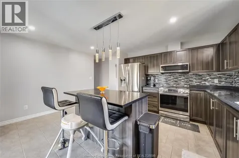 1032 Frederica Avenue Windsor ON N8P 1V7