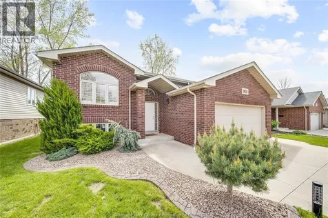 1032 Frederica Avenue Windsor ON N8P 1V7