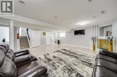 1032 Frederica Avenue Windsor ON N8P 1V7