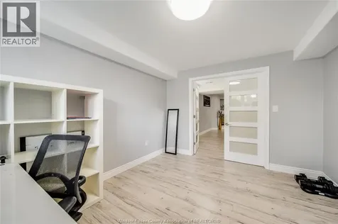1032 Frederica Avenue Windsor ON N8P 1V7