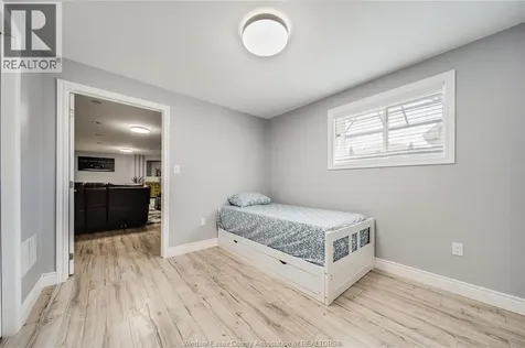 1032 Frederica Avenue Windsor ON N8P 1V7