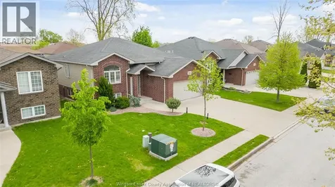 1032 Frederica Avenue Windsor ON N8P 1V7