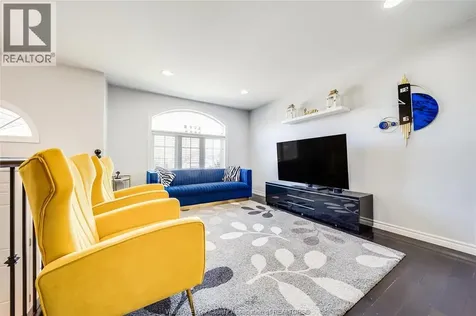 1032 Frederica Avenue Windsor ON N8P 1V7